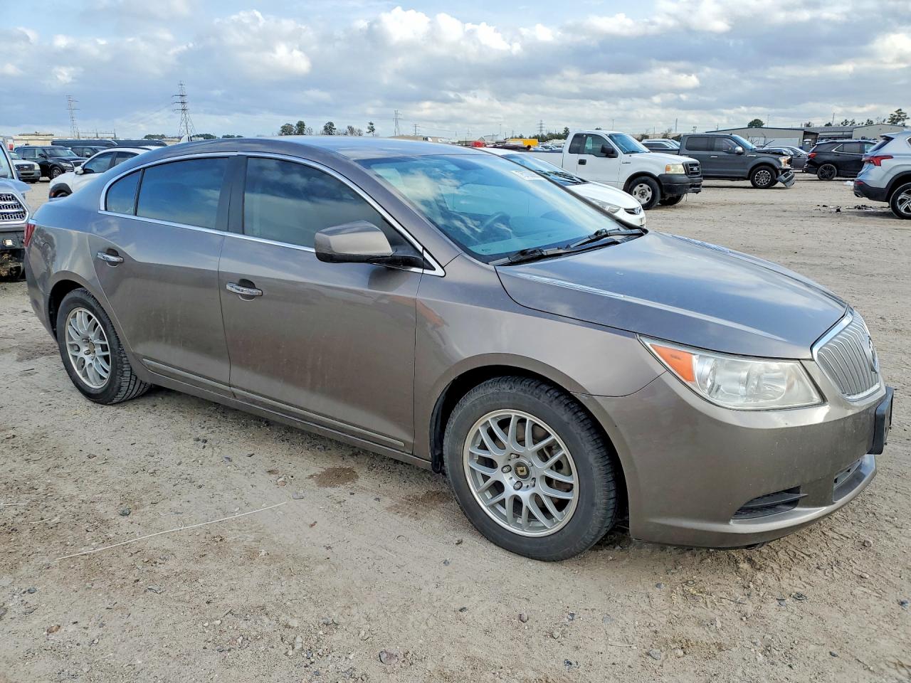 2011 BUICK LACROSSE CX photo 4