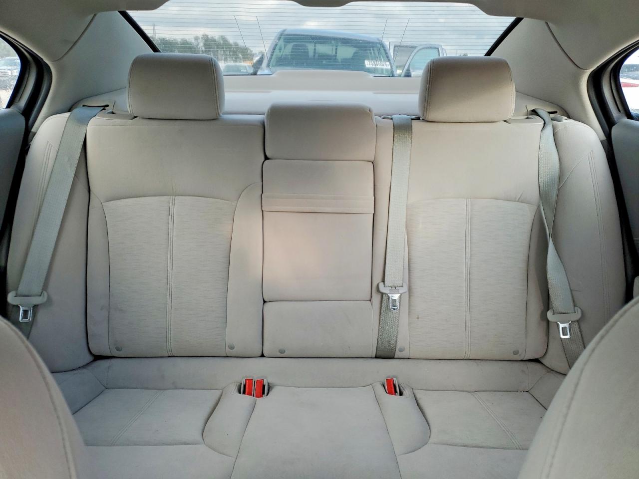 2011 BUICK LACROSSE CX photo 10