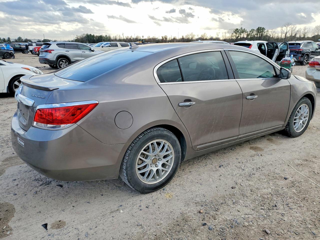 2011 BUICK LACROSSE CX photo 3