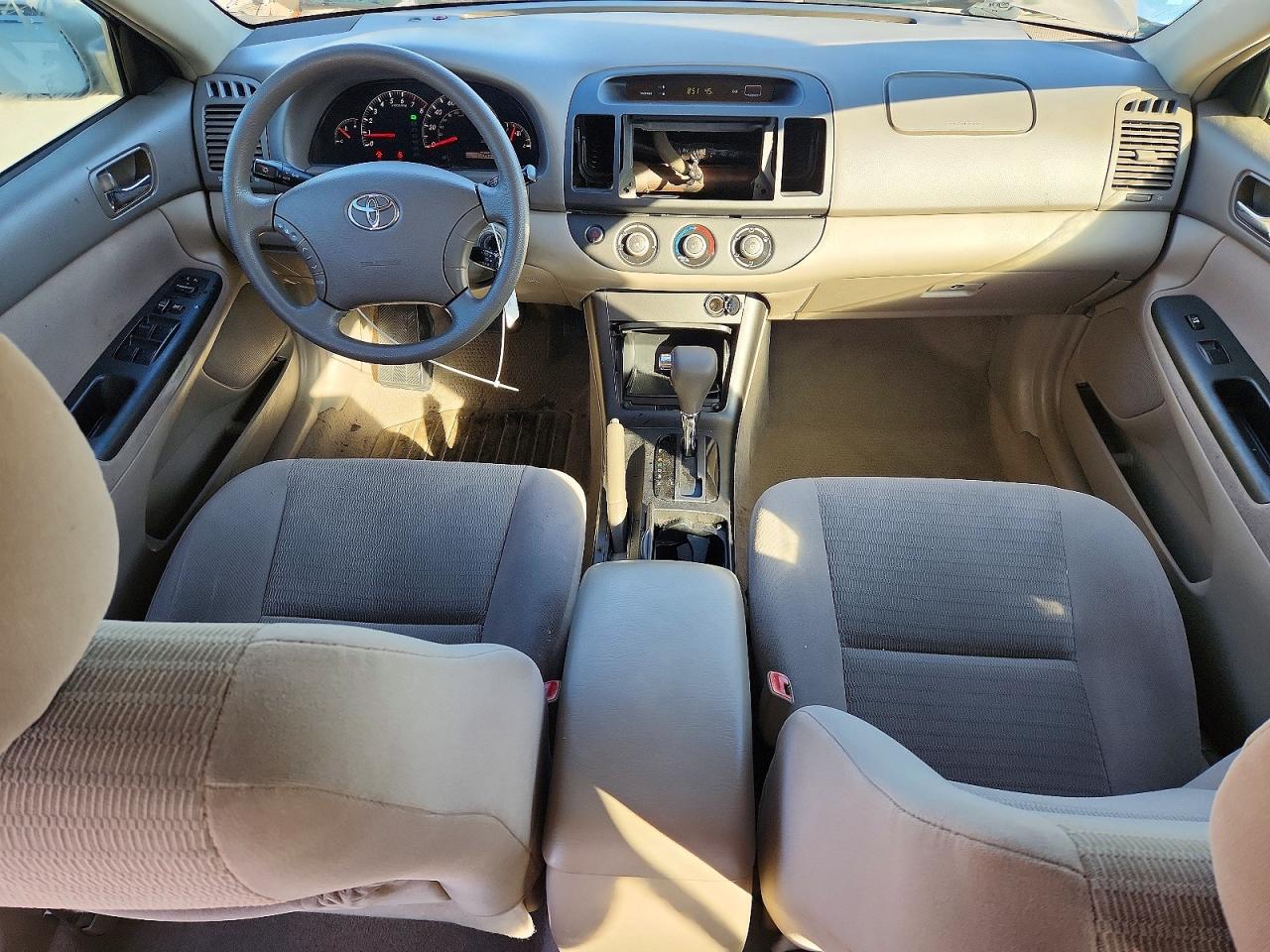 2005 TOYOTA CAMRY LE photo 15