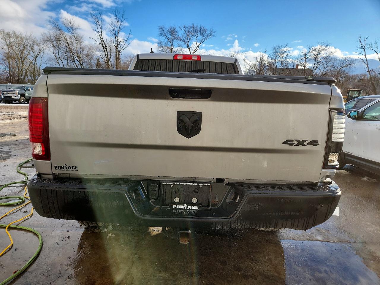 2022 RAM 1500 CLASSIC SLT photo 6