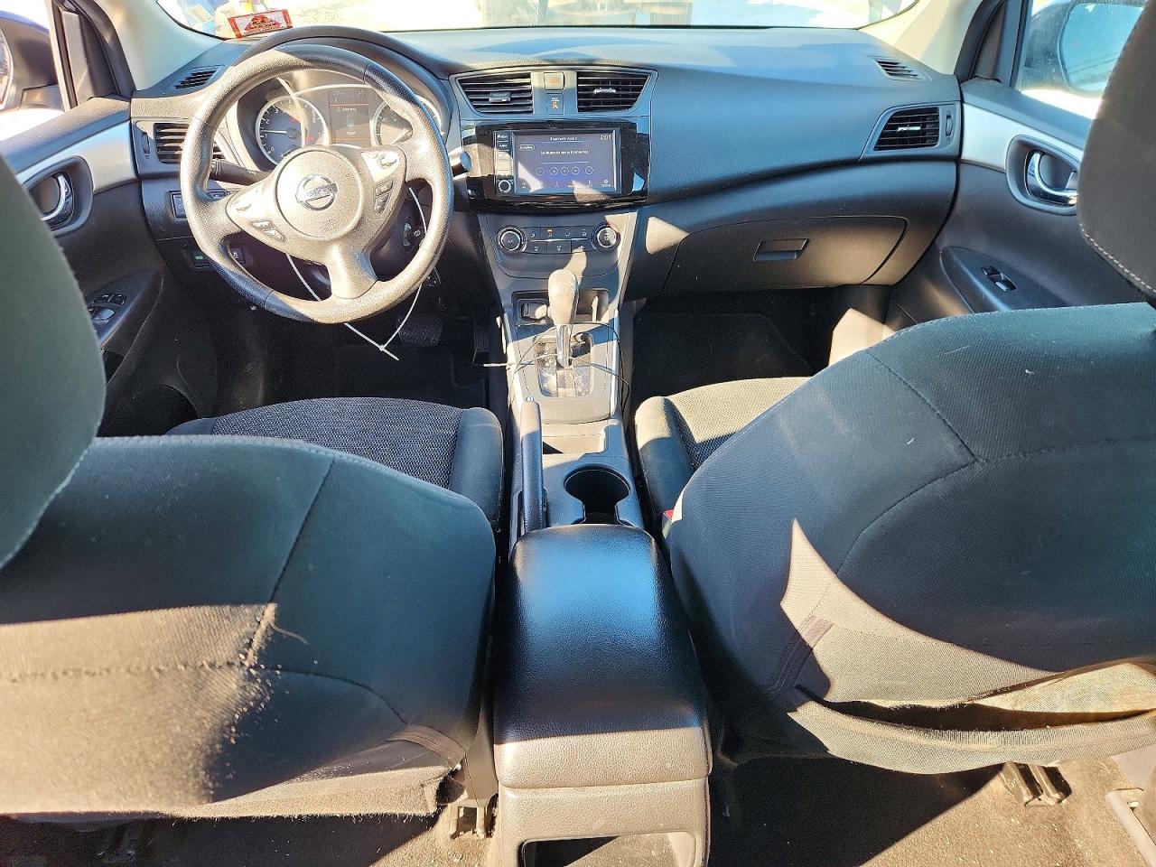 2019 NISSAN SENTRA S photo 8