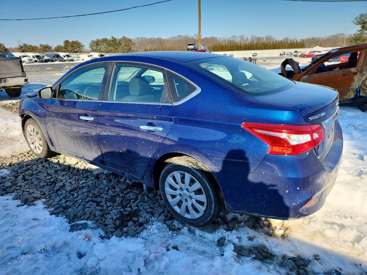 2019 NISSAN SENTRA S photo 2