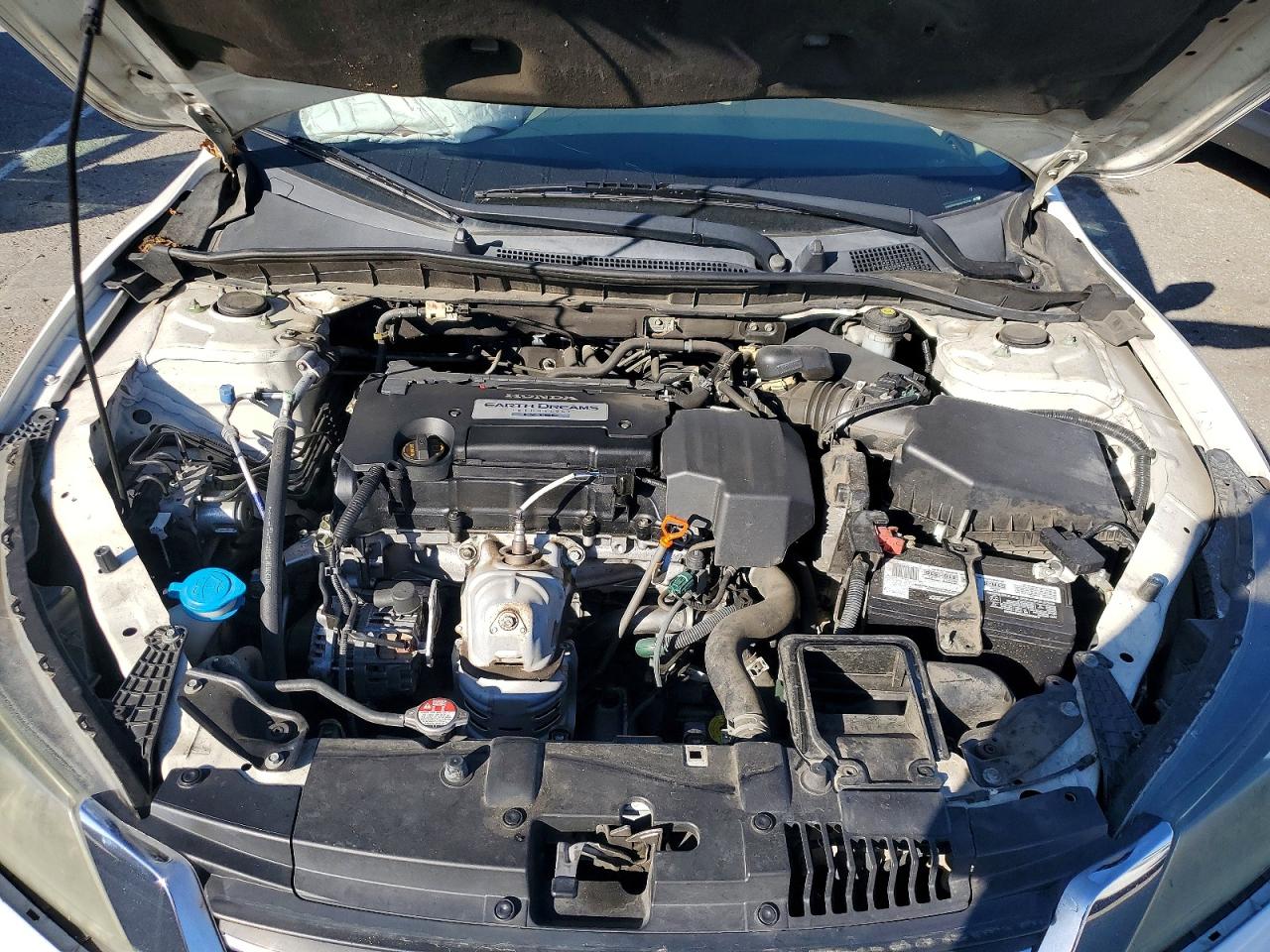 2013 HONDA ACCORD LX photo 11
