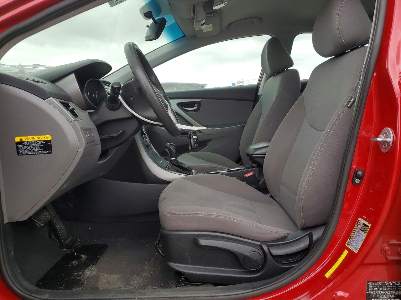 2016 HYUNDAI ELANTRA SE photo 13