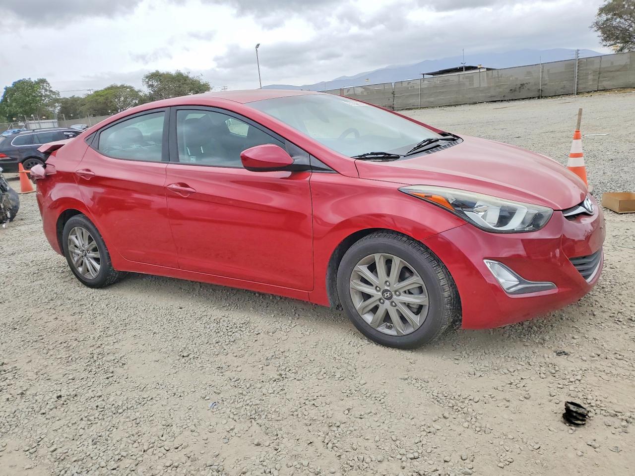 2016 HYUNDAI ELANTRA SE photo 7