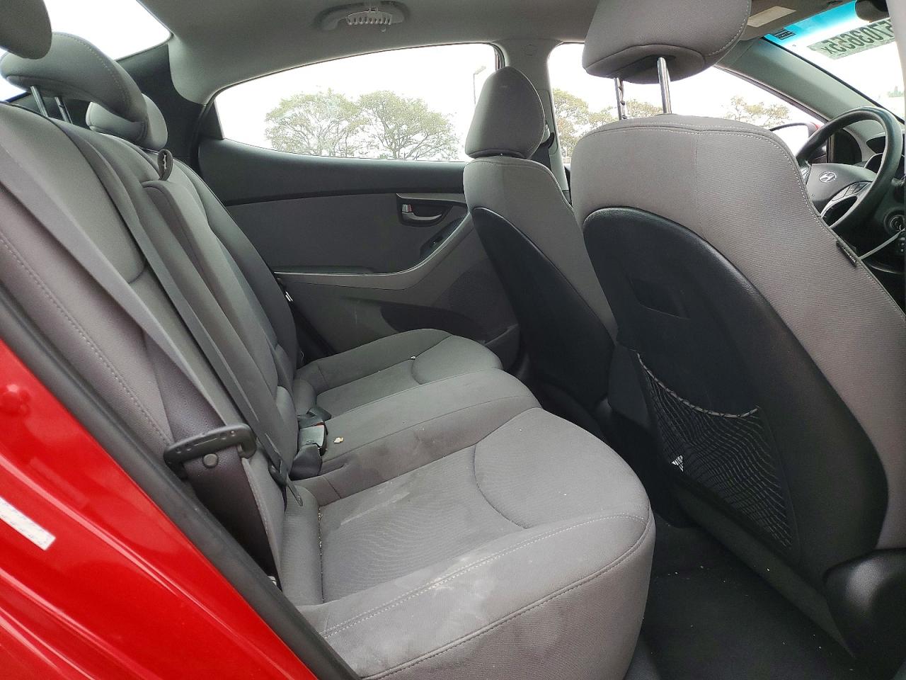 2016 HYUNDAI ELANTRA SE photo 19