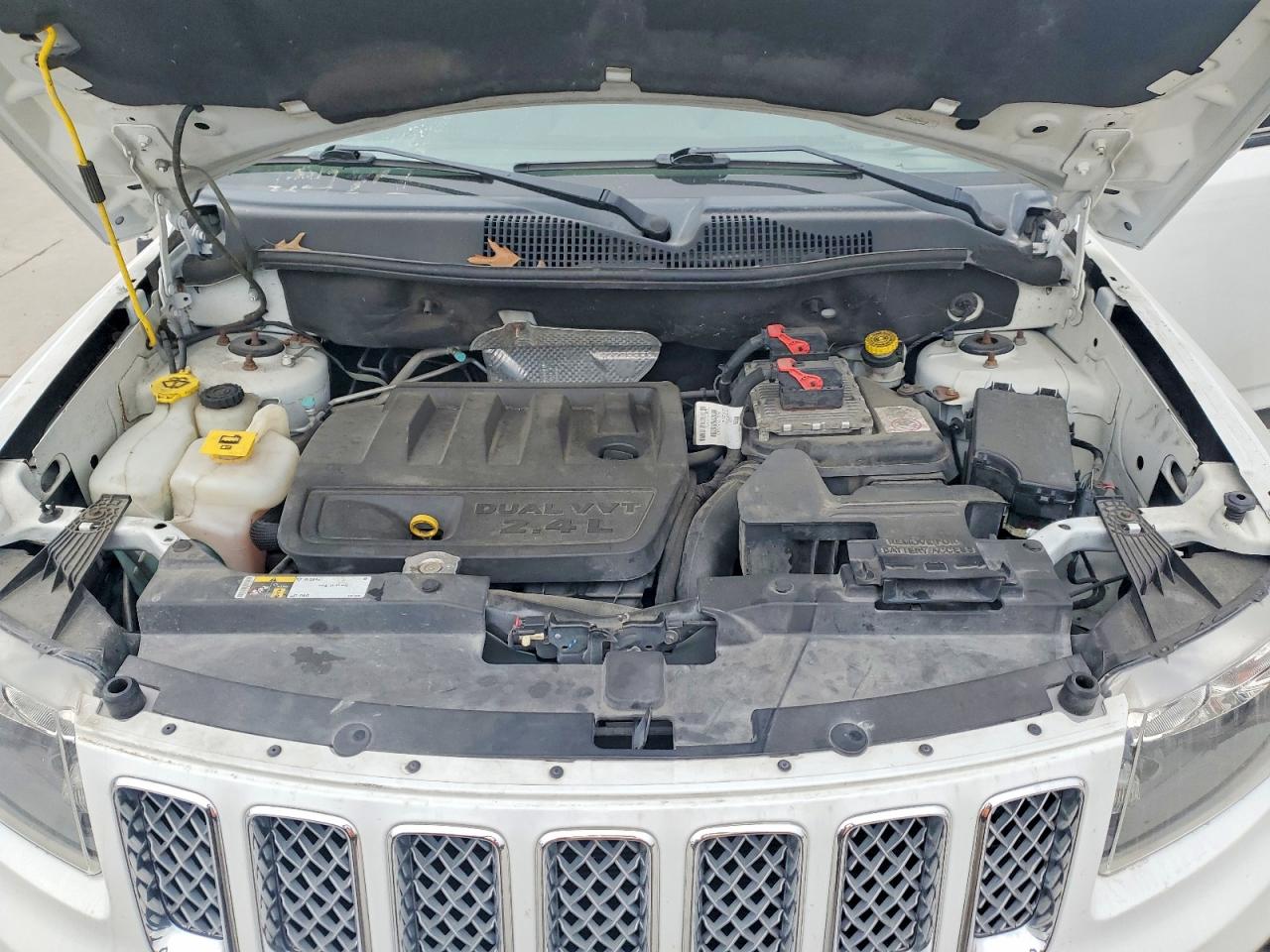 2017 JEEP COMPASS LATITUDE photo 12