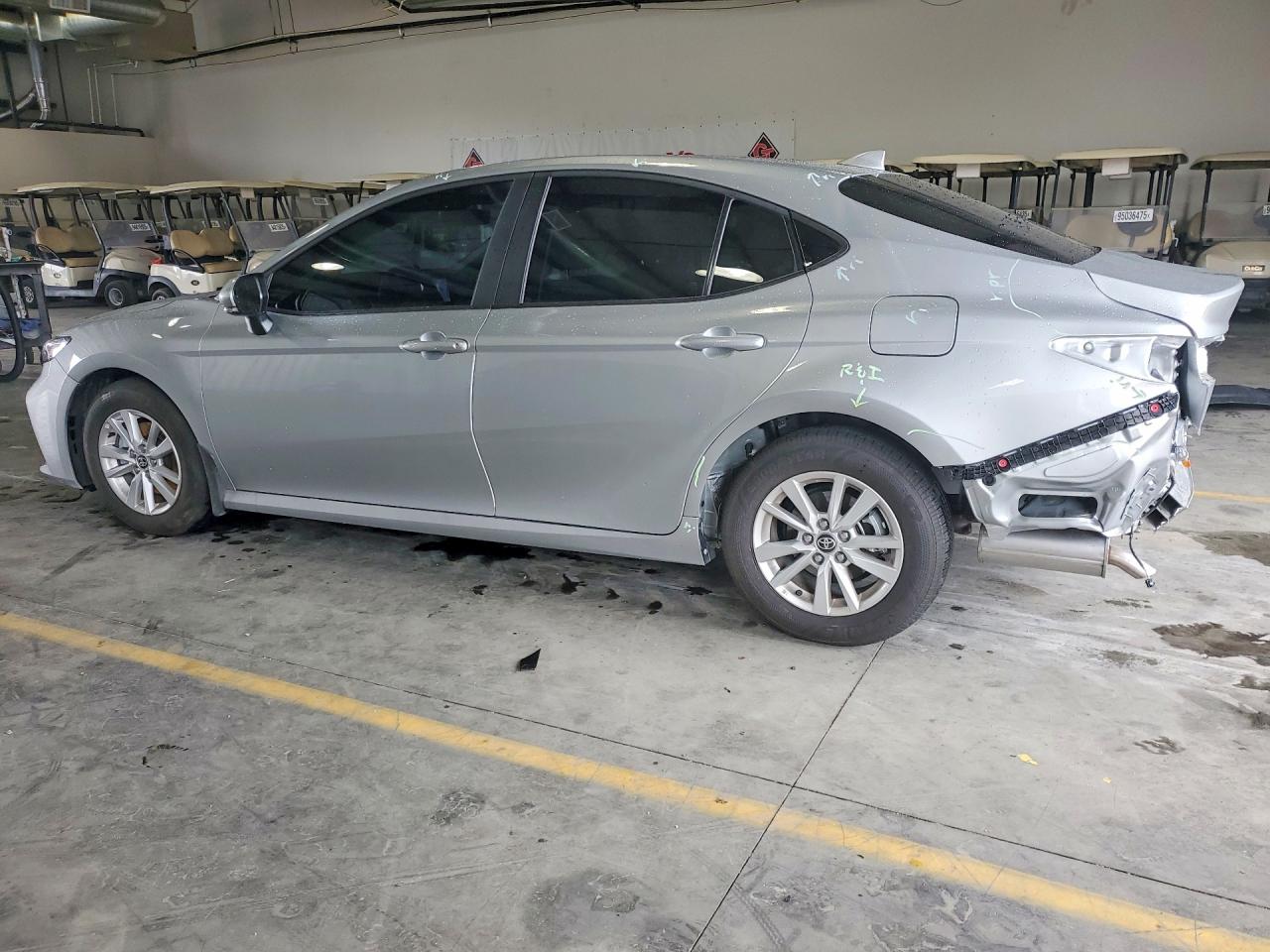 2025 TOYOTA CAMRY XSE photo 2