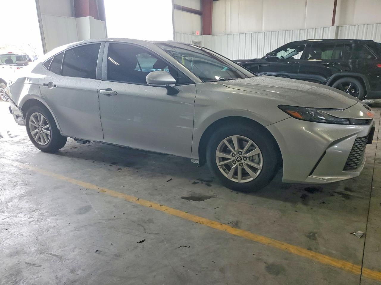 2025 TOYOTA CAMRY XSE photo 4