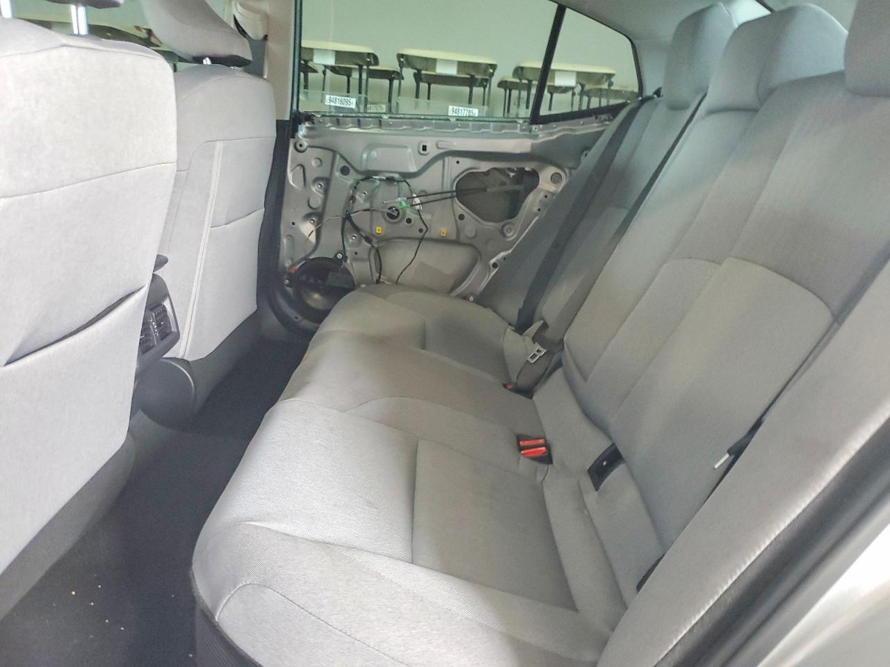 2025 TOYOTA CAMRY XSE photo 10
