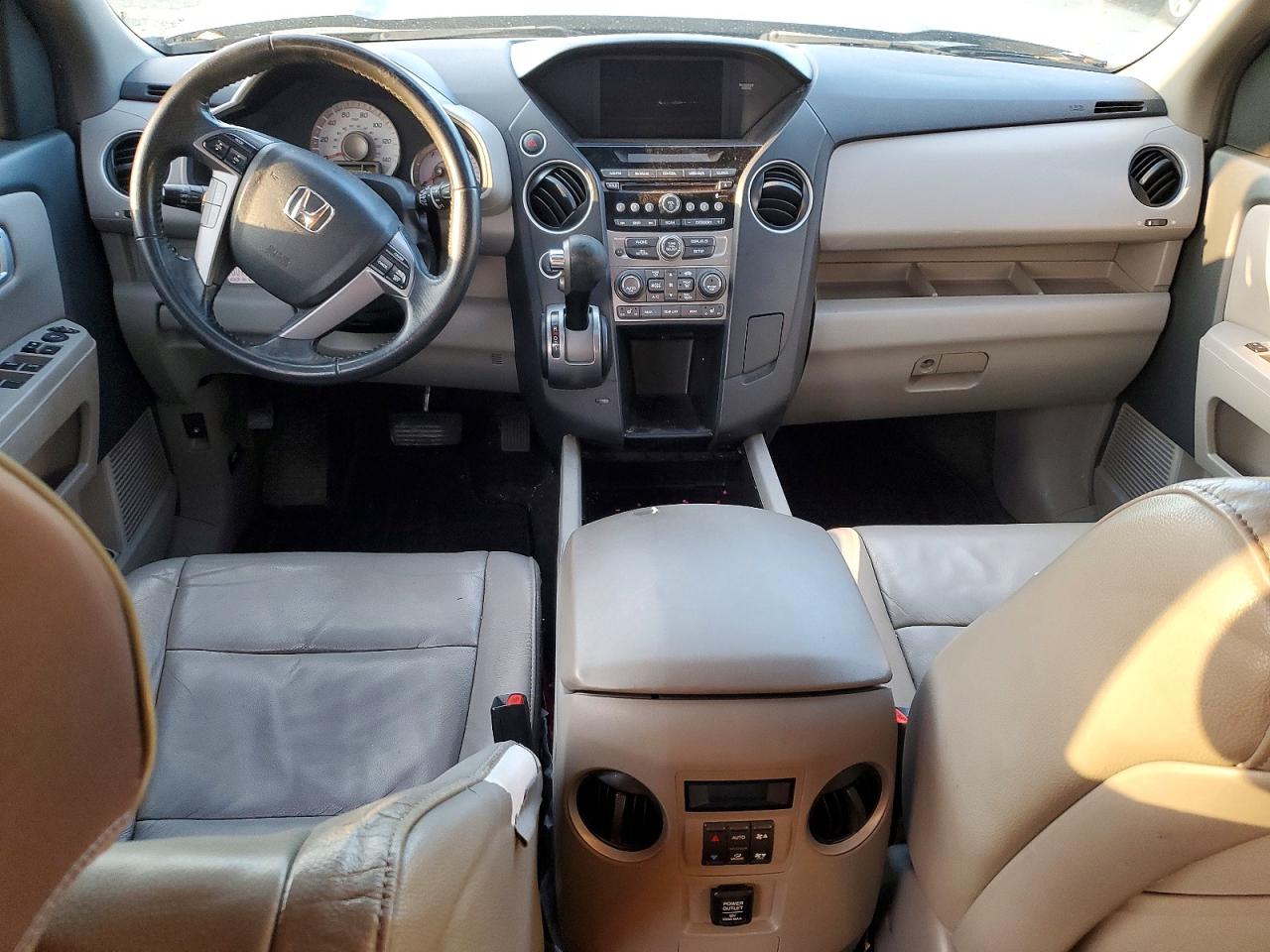 2013 HONDA PILOT EXL photo 15