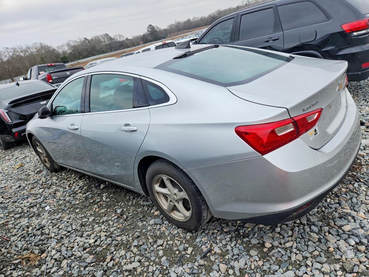 2018 CHEVROLET MALIBU LS photo 2