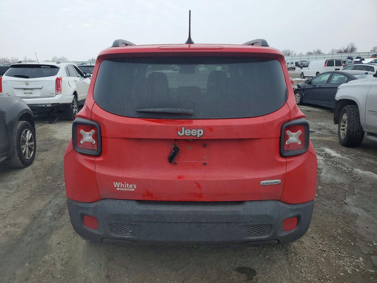 2017 JEEP RENEGADE LATITUDE photo 6