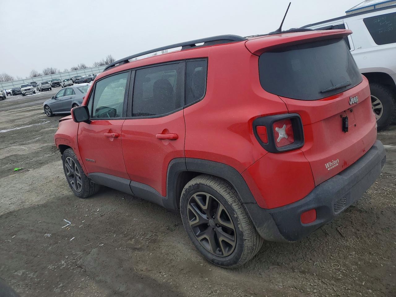 2017 JEEP RENEGADE LATITUDE photo 2