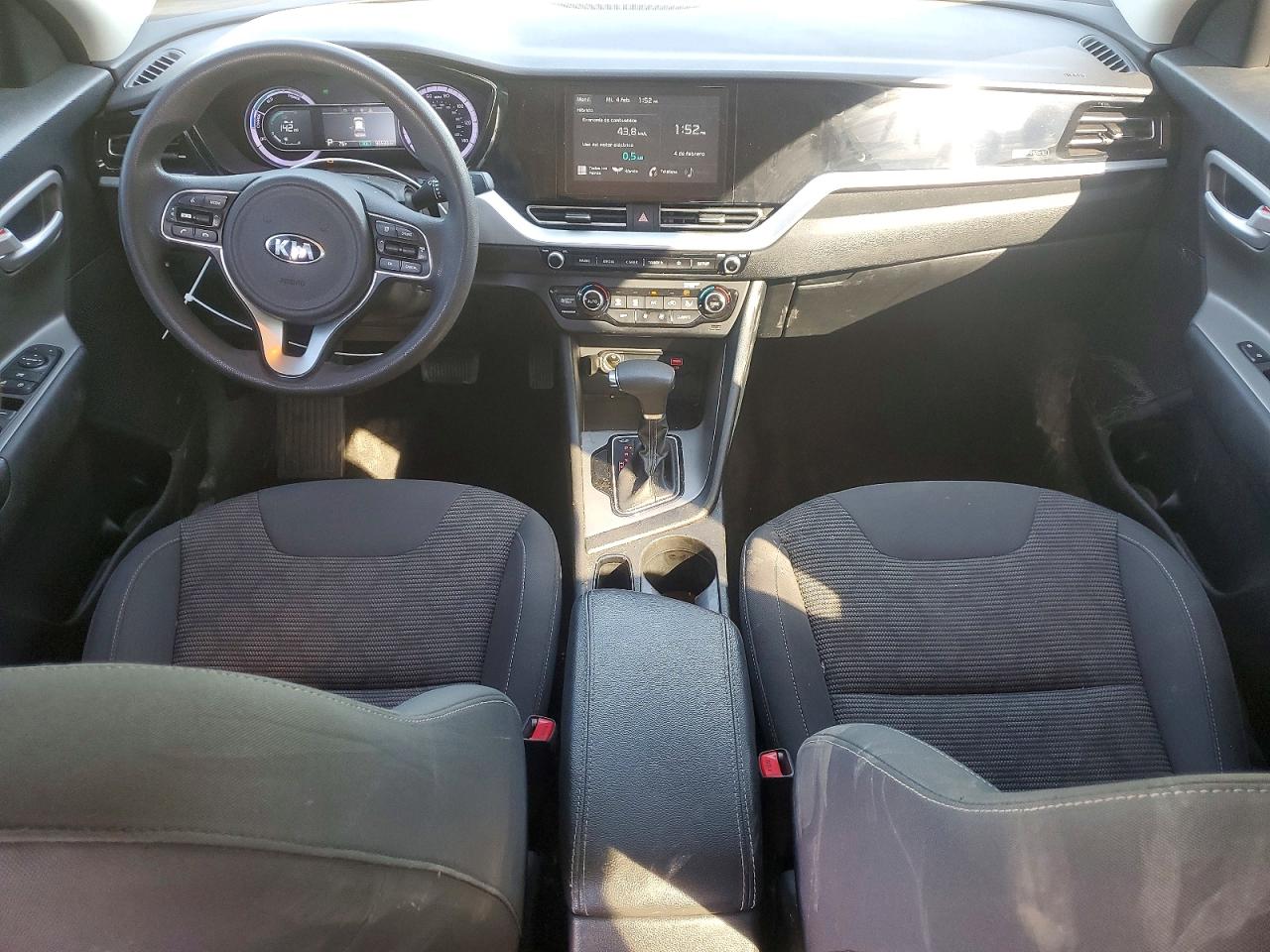 2020 KIA NIRO LX photo 22