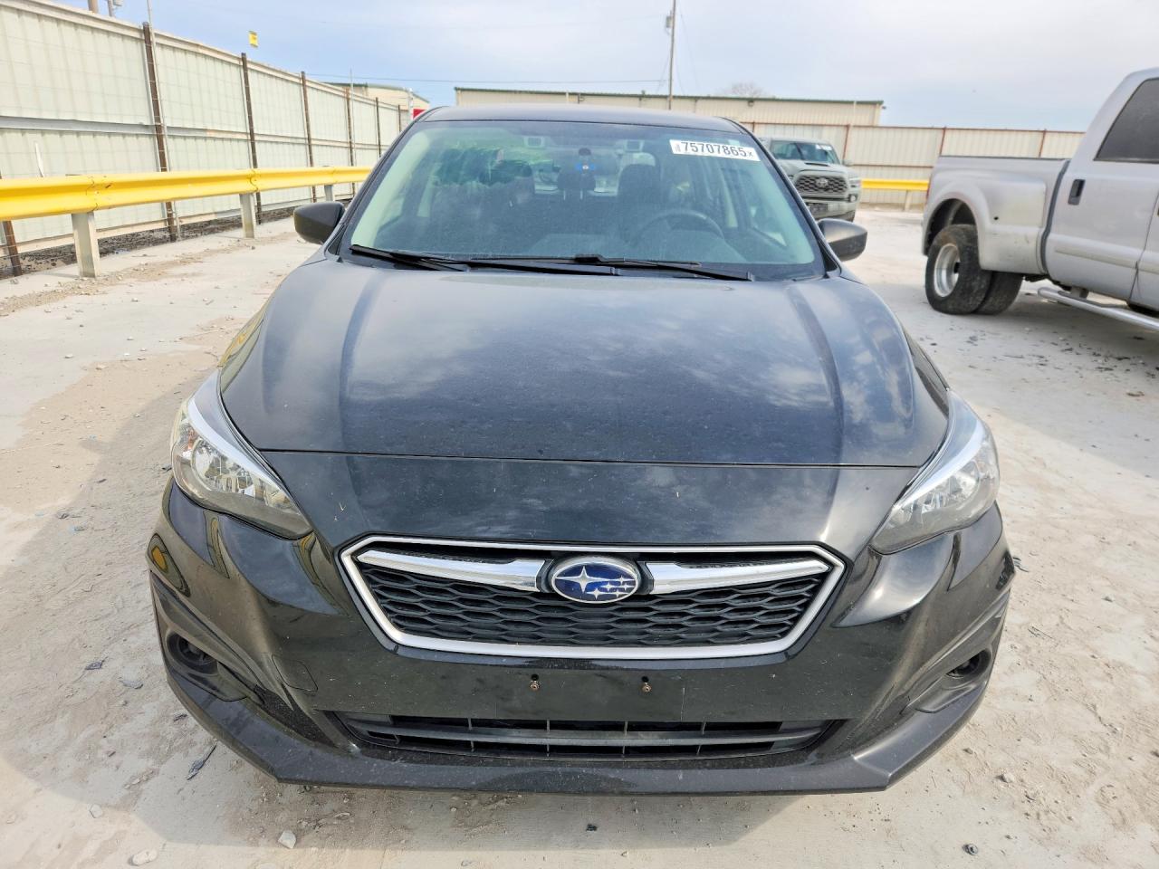 2019 SUBARU IMPREZA photo 5
