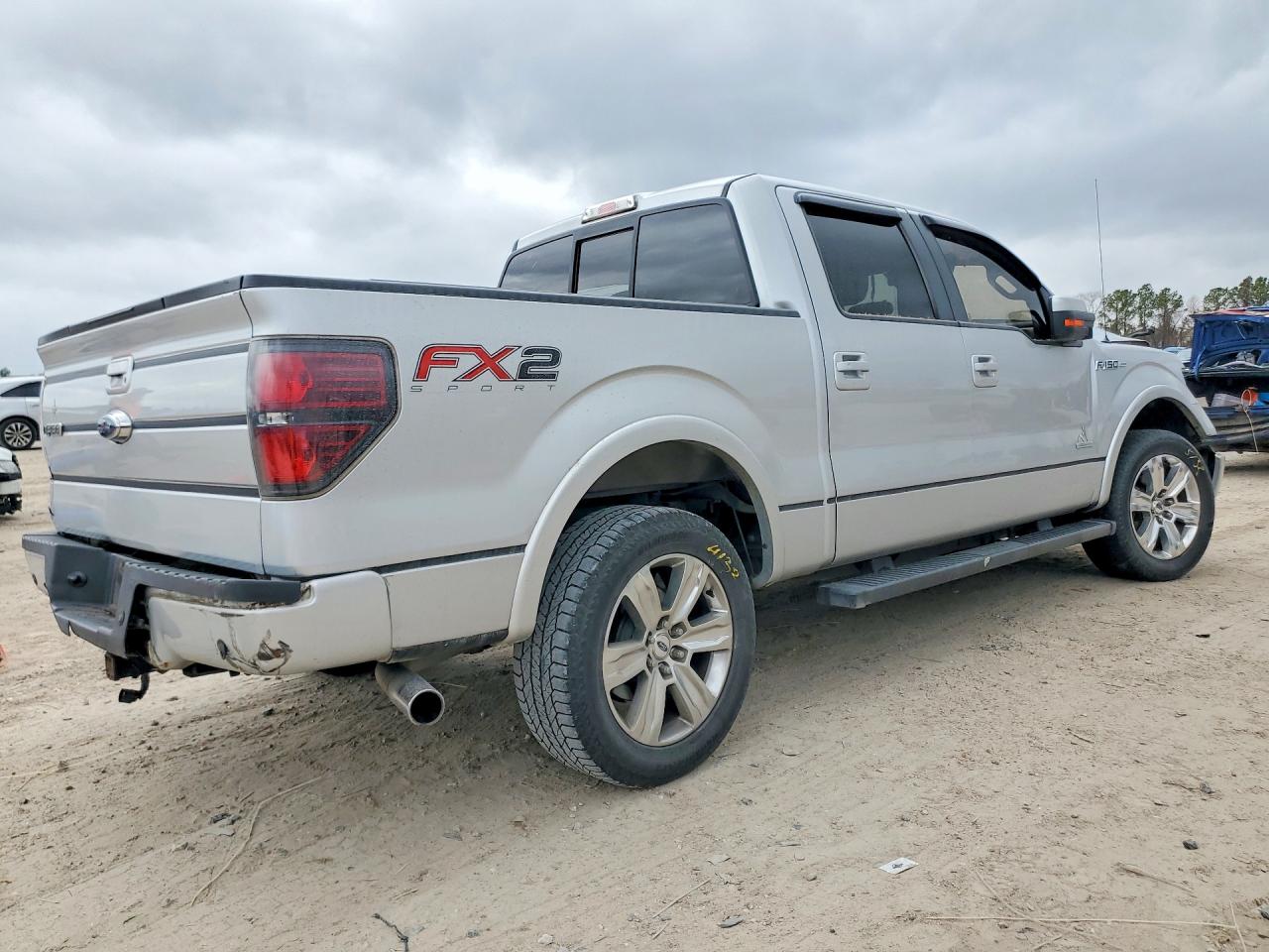 2013 FORD F150 SUPERCREW photo 5