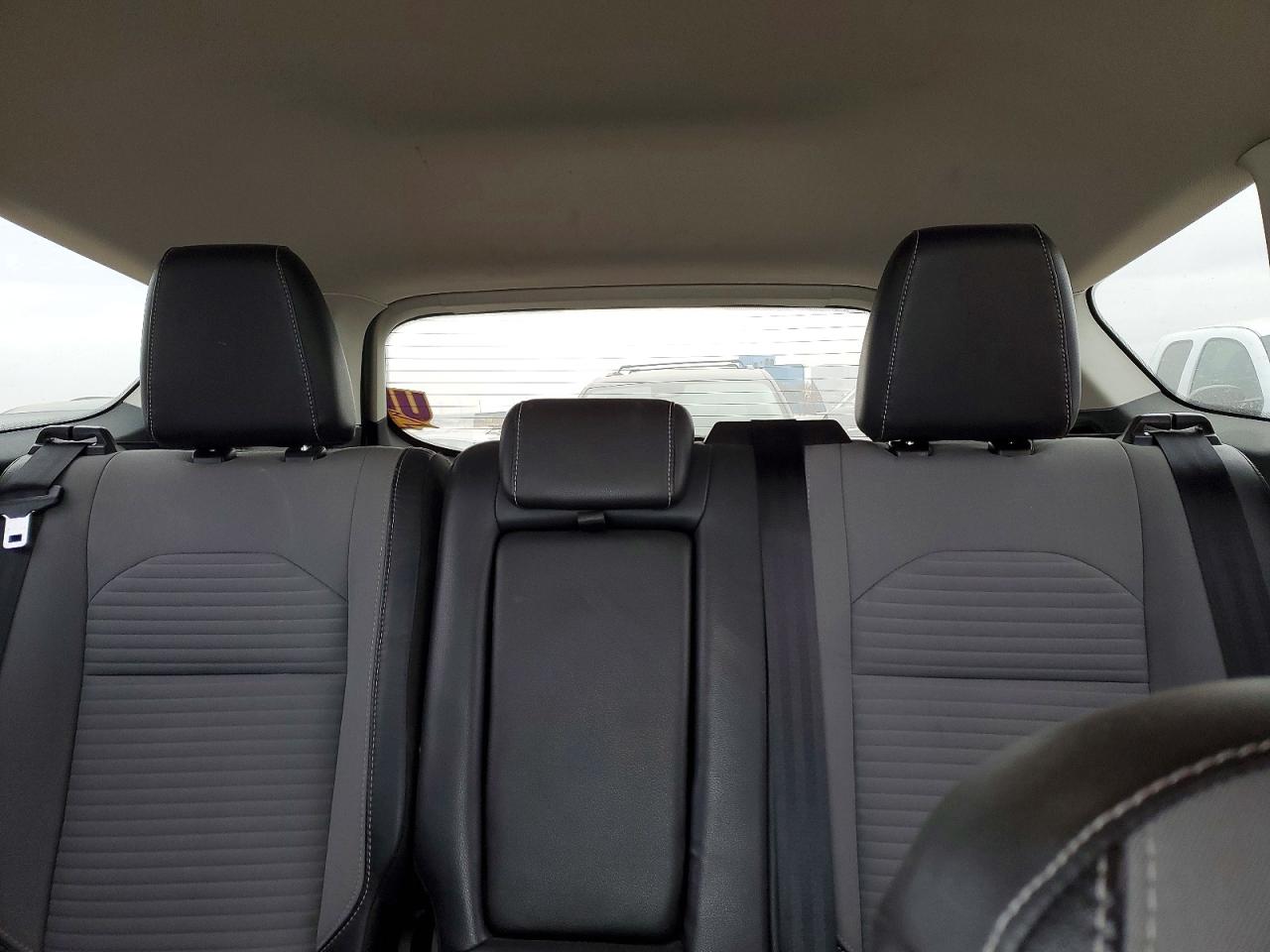 2019 FORD ESCAPE SE photo 19
