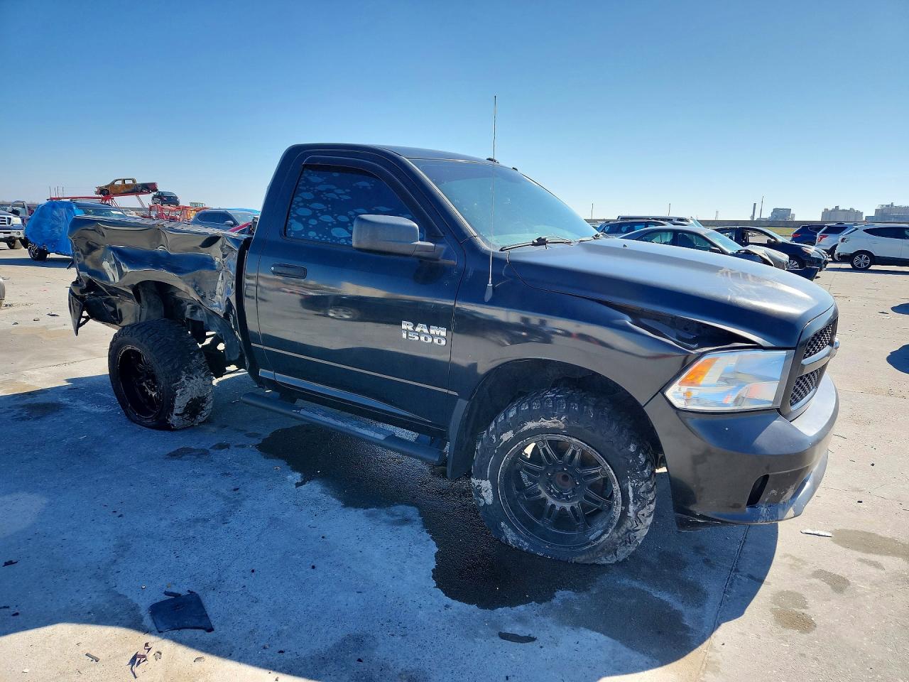 2016 RAM 1500 ST photo 10