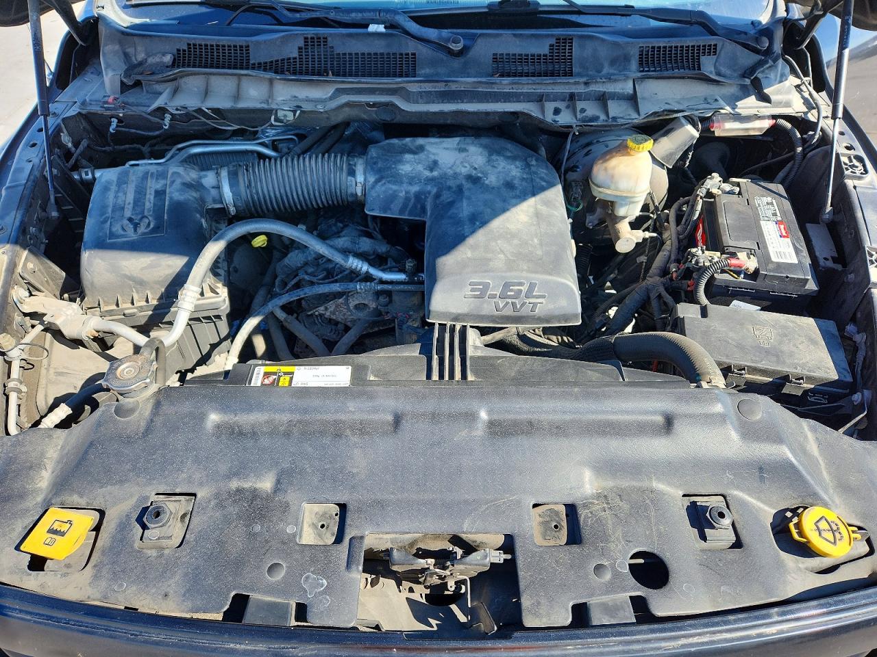 2016 RAM 1500 ST photo 31