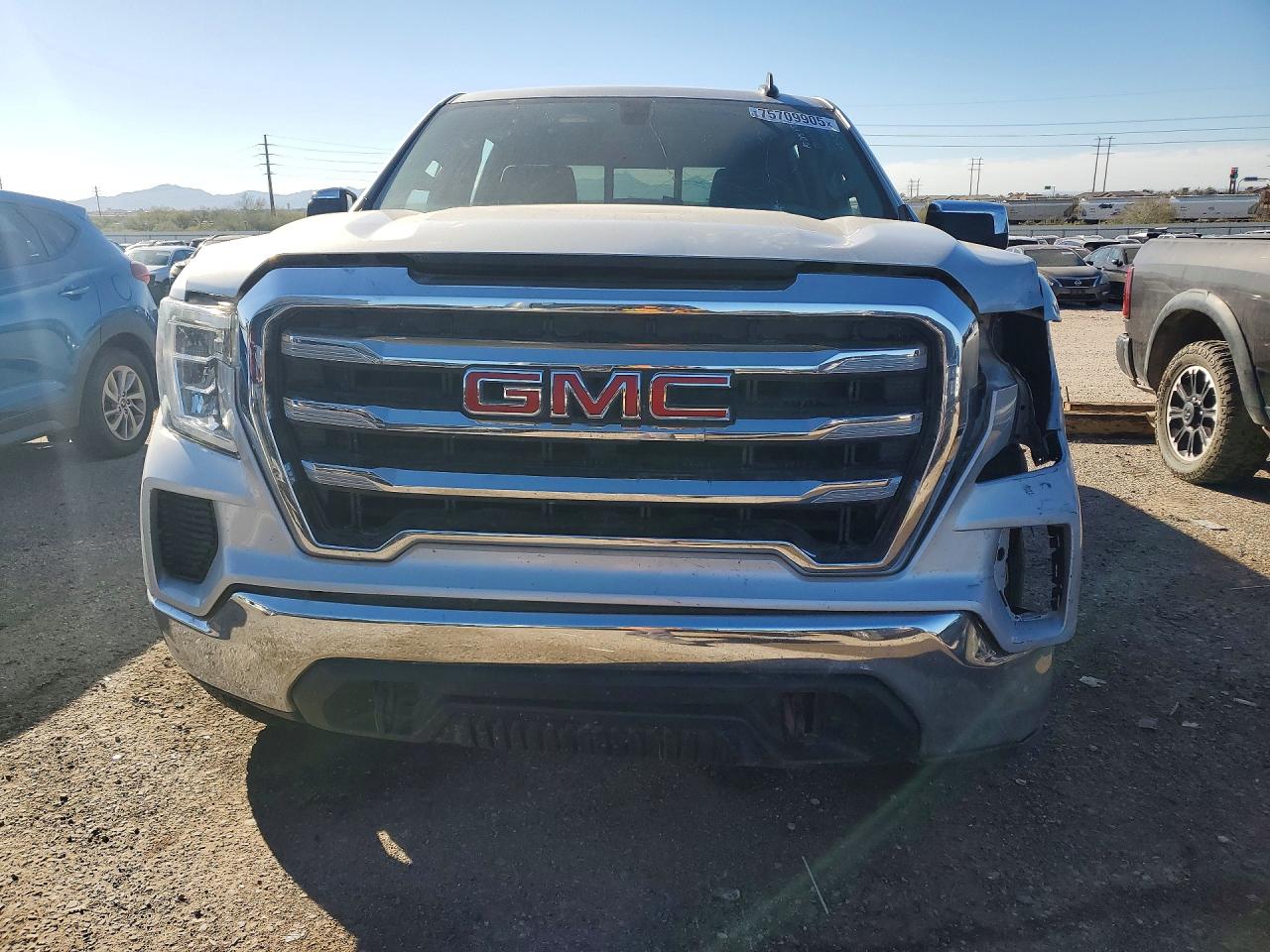 2020 GMC SIERRA K1500 SLE photo 5