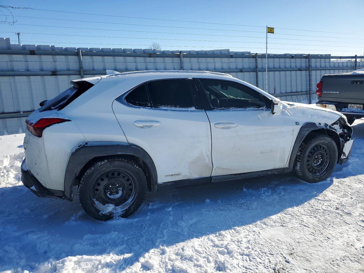 2020 LEXUS UX 250H photo 3