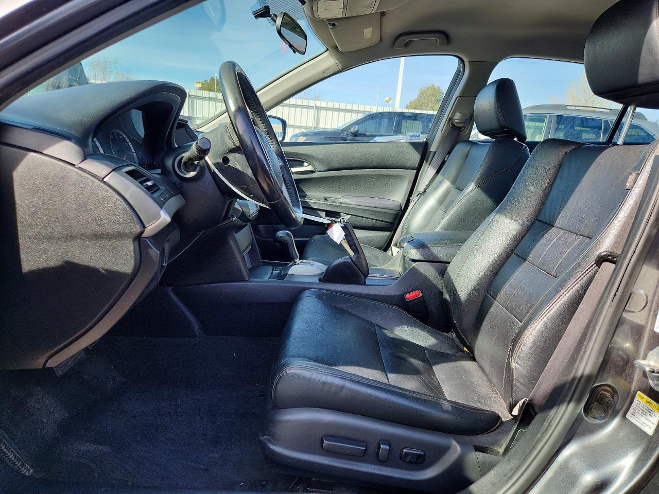 2011 HONDA ACCORD SE photo 13