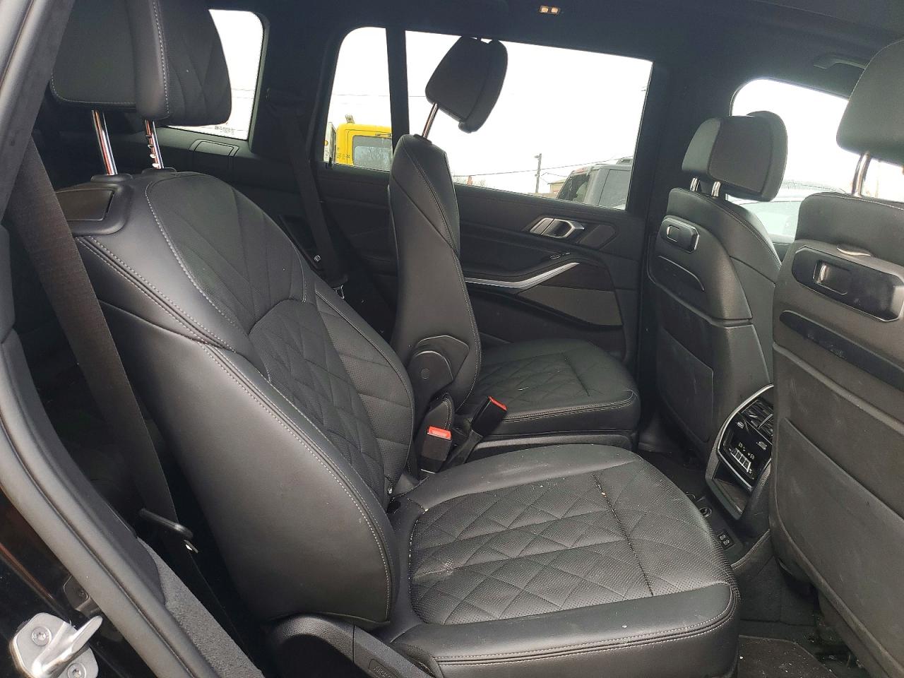 2024 BMW X7 XDRIVE40I photo 11