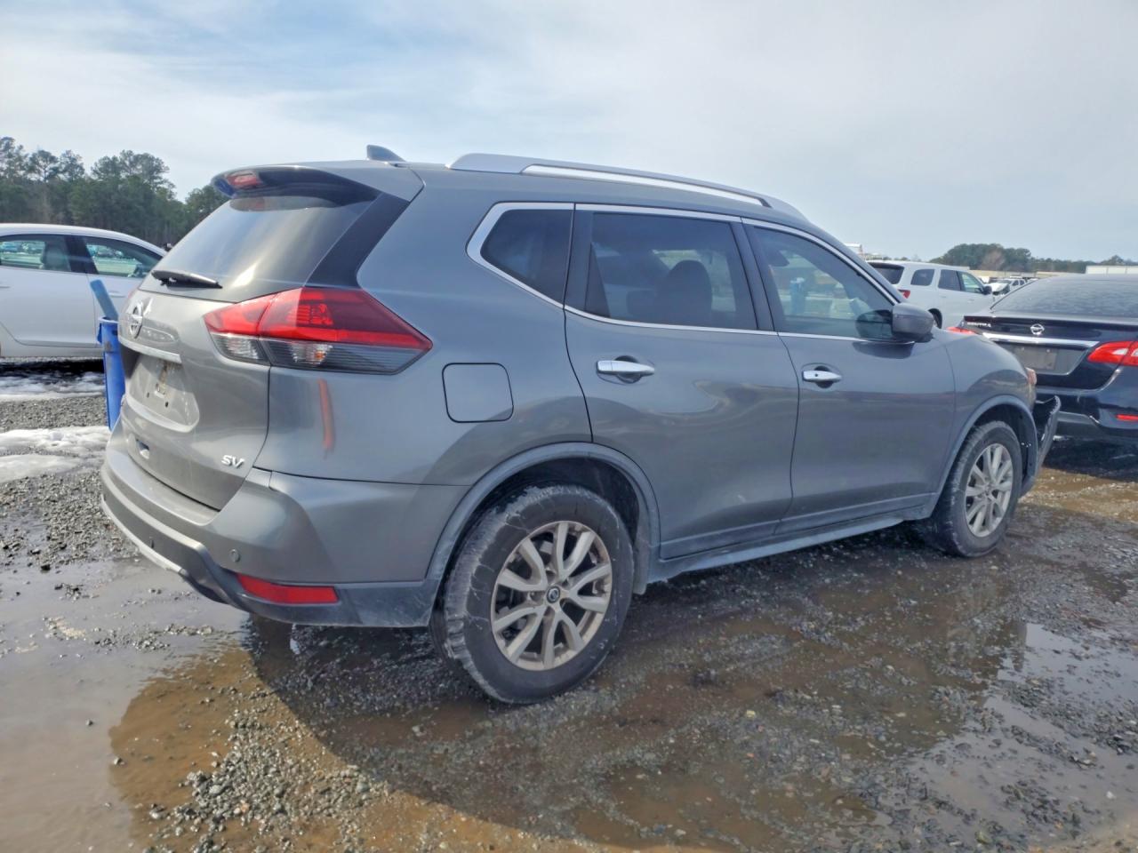 2019 NISSAN ROGUE S photo 7
