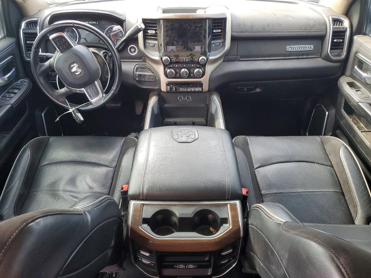 2022 RAM 3500 LARAMIE photo 15