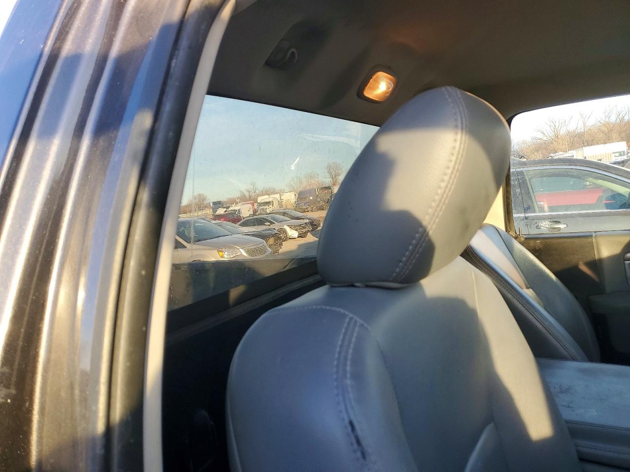 2016 RAM 1500 ST photo 19