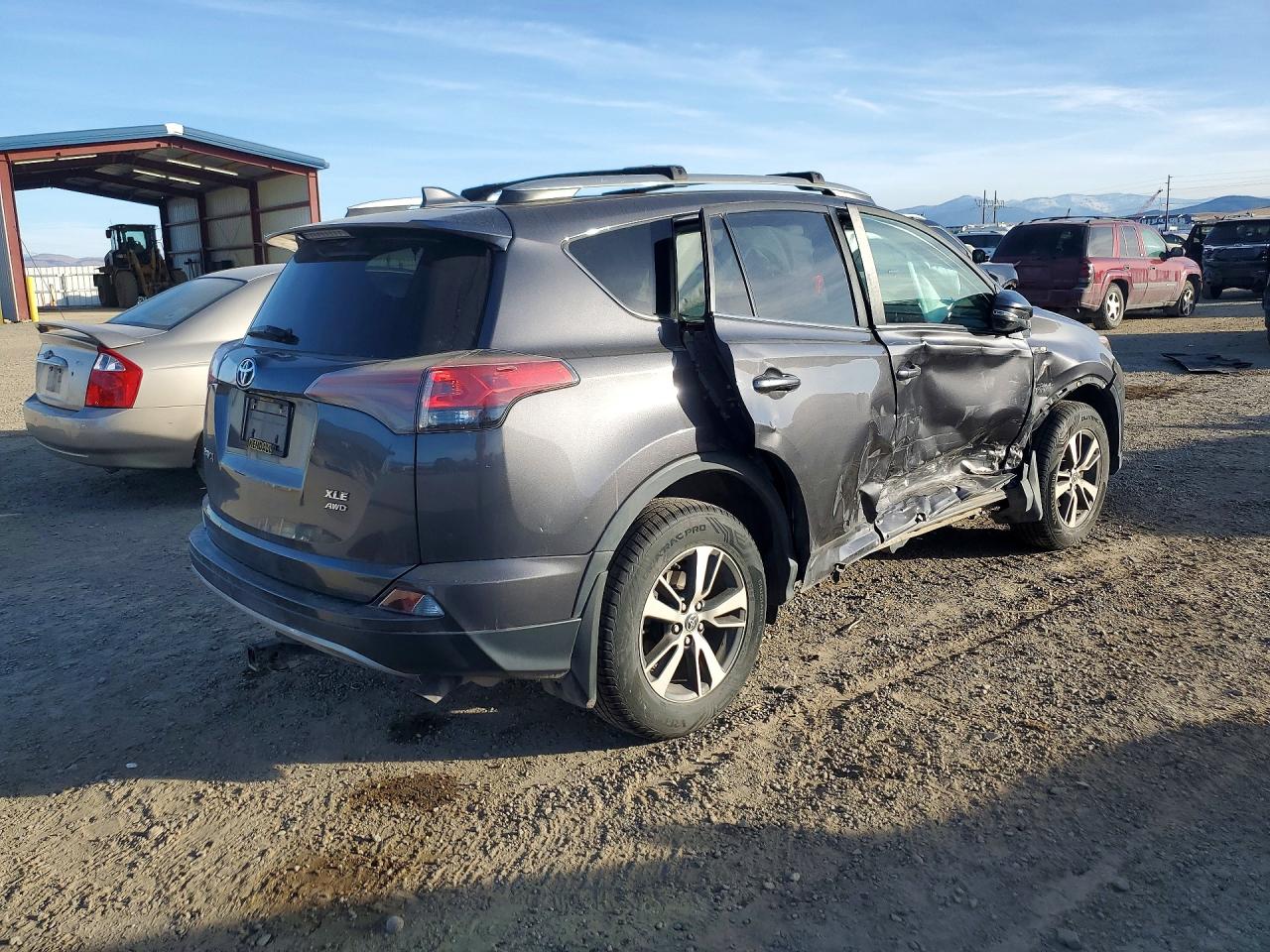 2018 TOYOTA RAV4 ADVENTURE photo 5