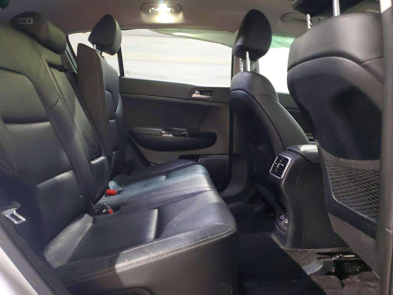 2018 KIA SPORTAGE EX photo 11