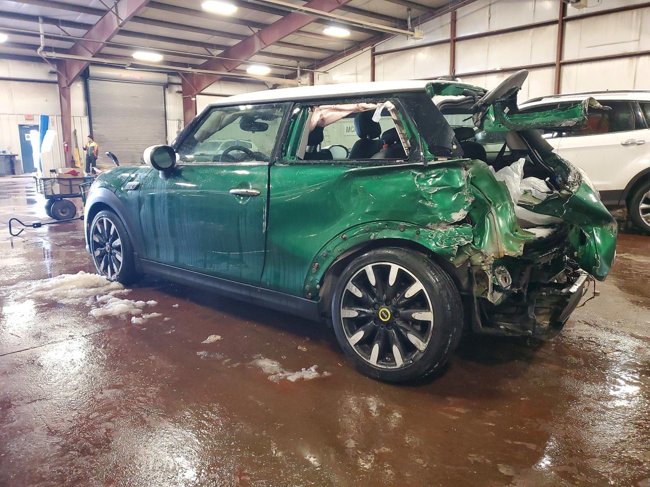 2022 MINI COOPER SE photo 2