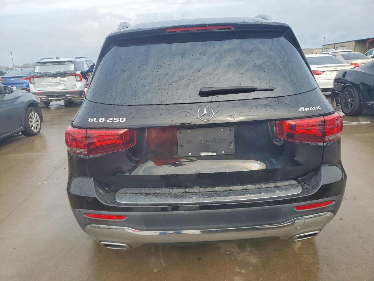 2020 MERCEDES-BENZ GLB 250 4MATIC photo 11