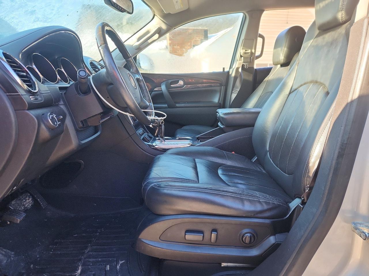 2015 BUICK ENCLAVE photo 13