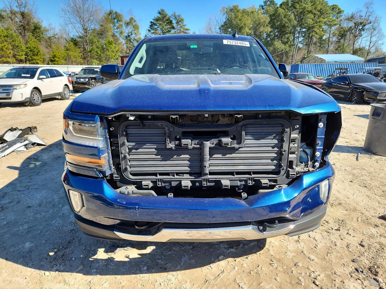 2017 CHEVROLET SILVERADO K1500 LT photo 9