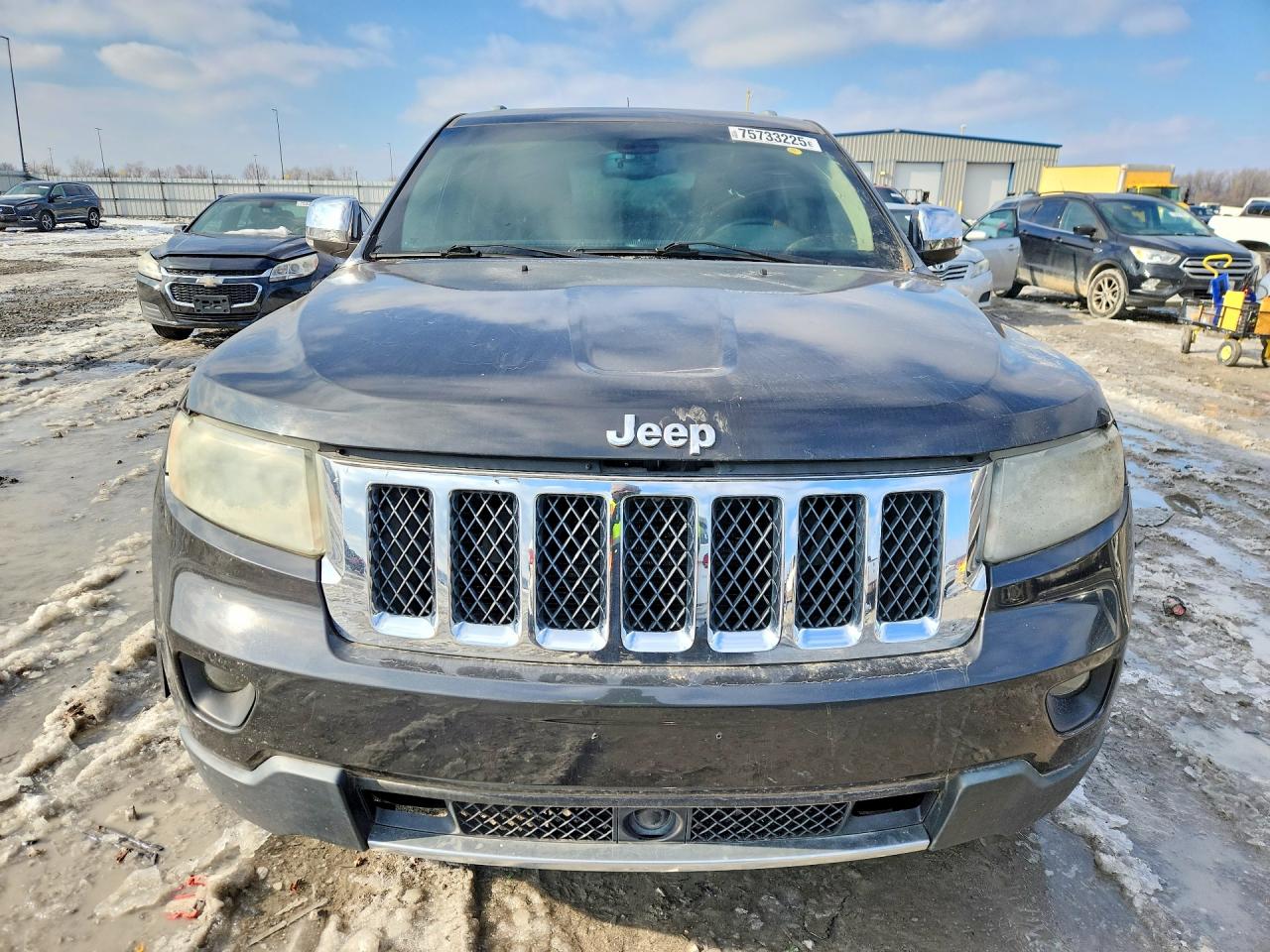 2011 JEEP GRAND CHEROKEE OVERLAND photo 5