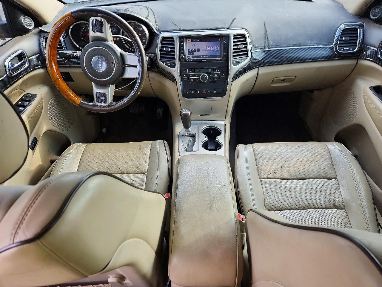2011 JEEP GRAND CHEROKEE OVERLAND photo 8