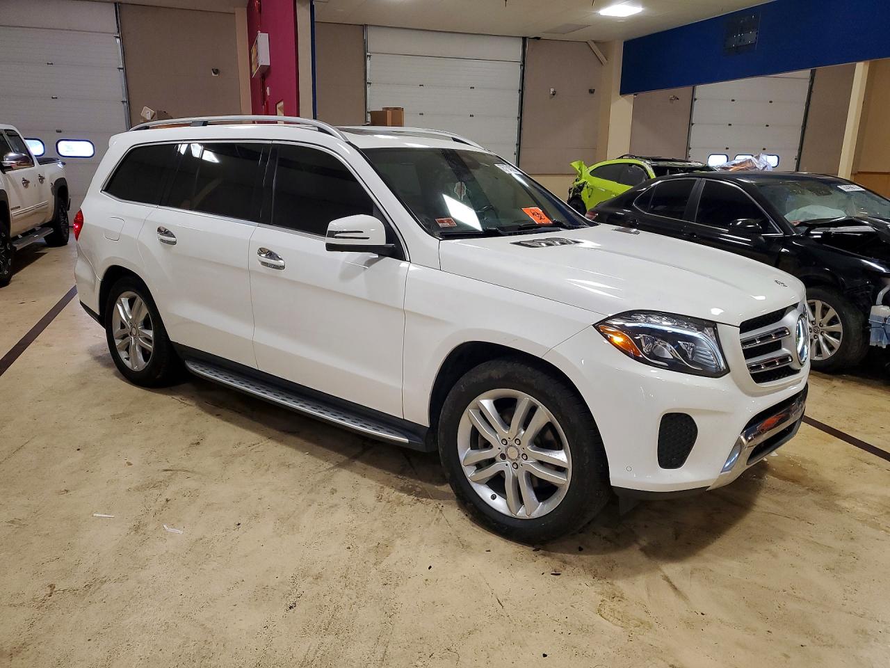 2017 MERCEDES-BENZ GLS 450 4MATIC photo 4