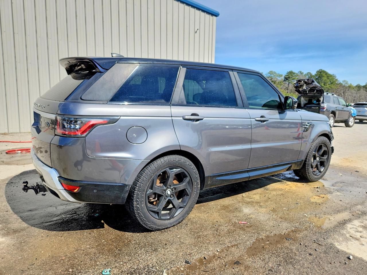 2018 LAND ROVER RANGE ROVER SPORT HSE photo 3