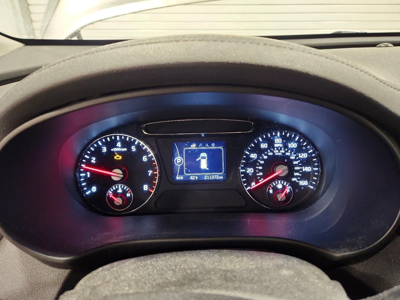 2016 KIA SORENTO LX photo 17