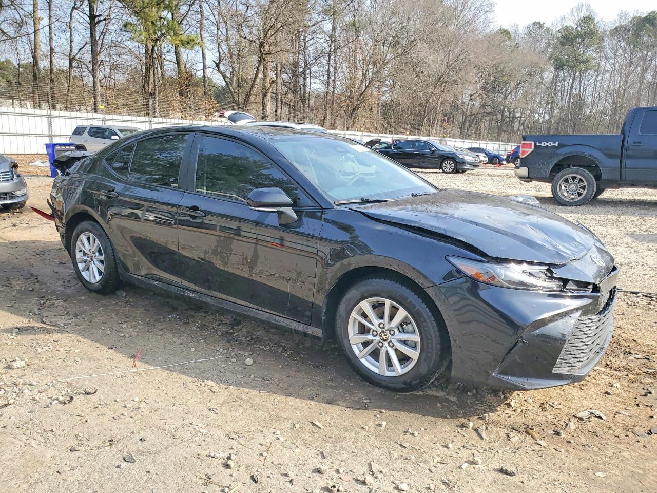 2025 TOYOTA CAMRY LE photo 7