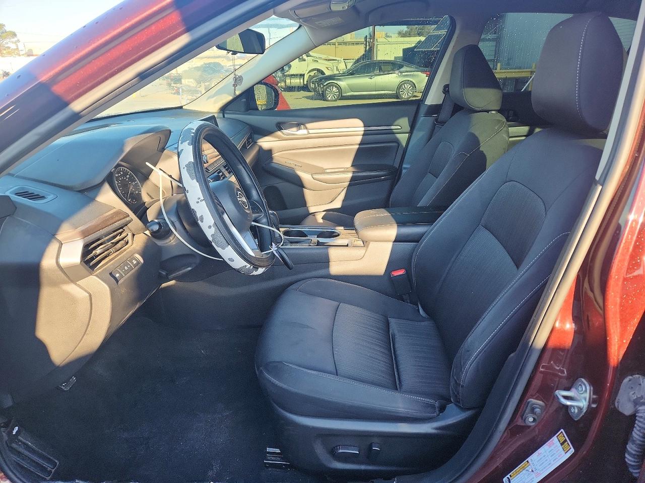 2024 NISSAN ALTIMA 2.5 SV photo 7