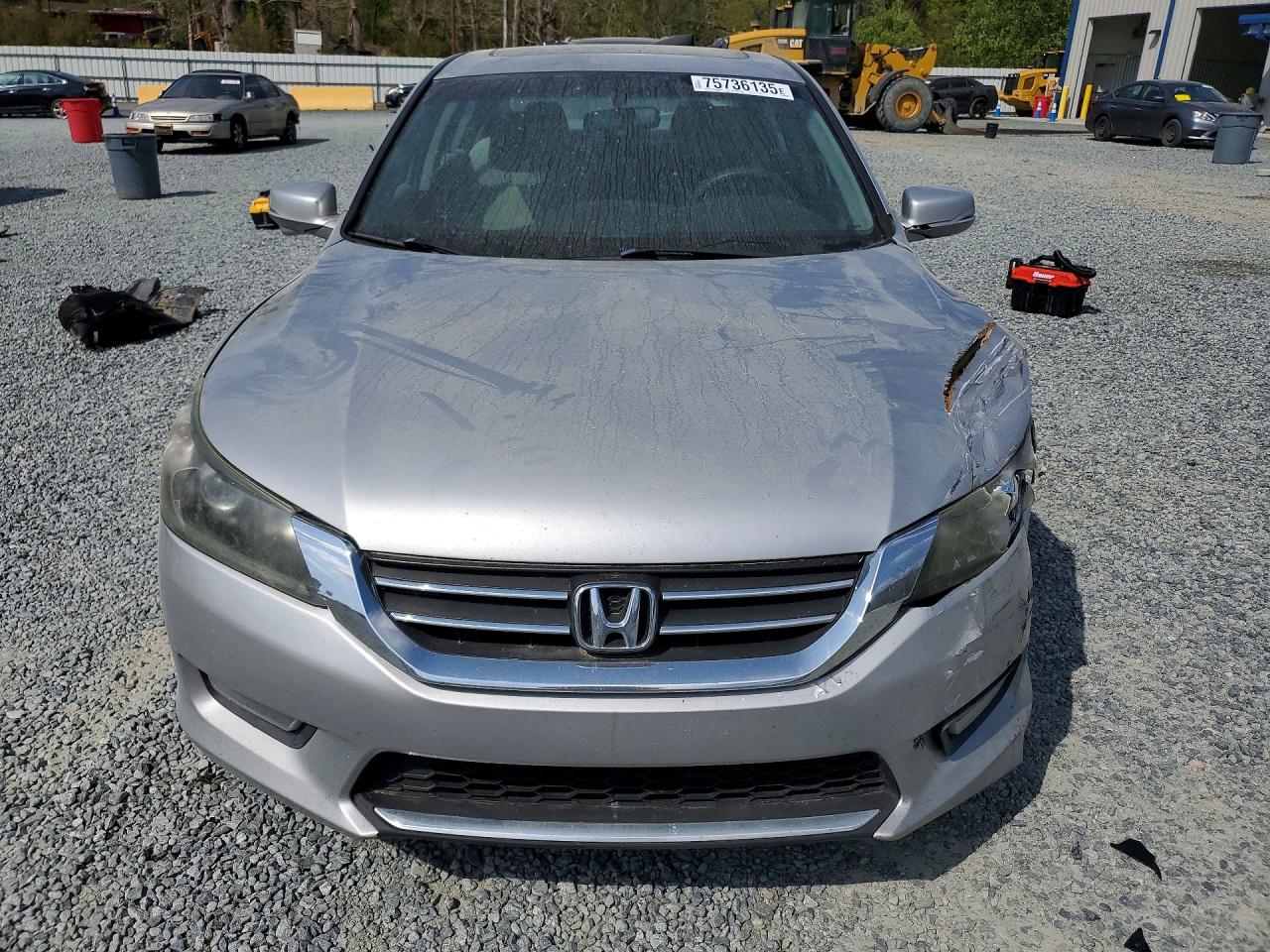 2013 HONDA ACCORD EX photo 13