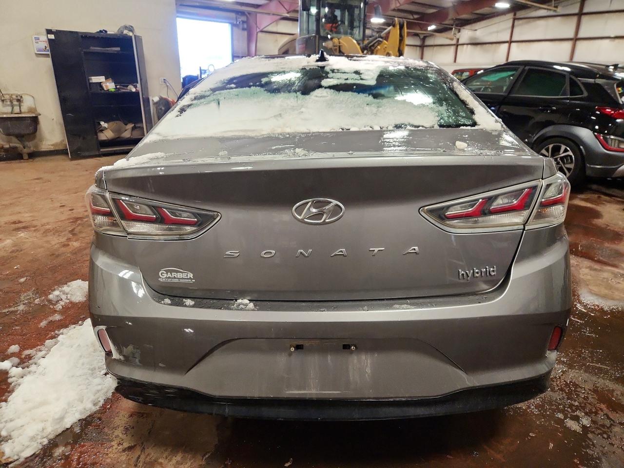 2018 HYUNDAI SONATA HYBRID photo 16