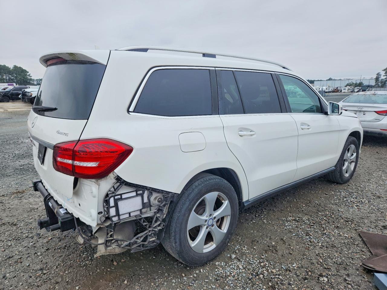 2017 MERCEDES-BENZ GLS 450 4MATIC photo 3