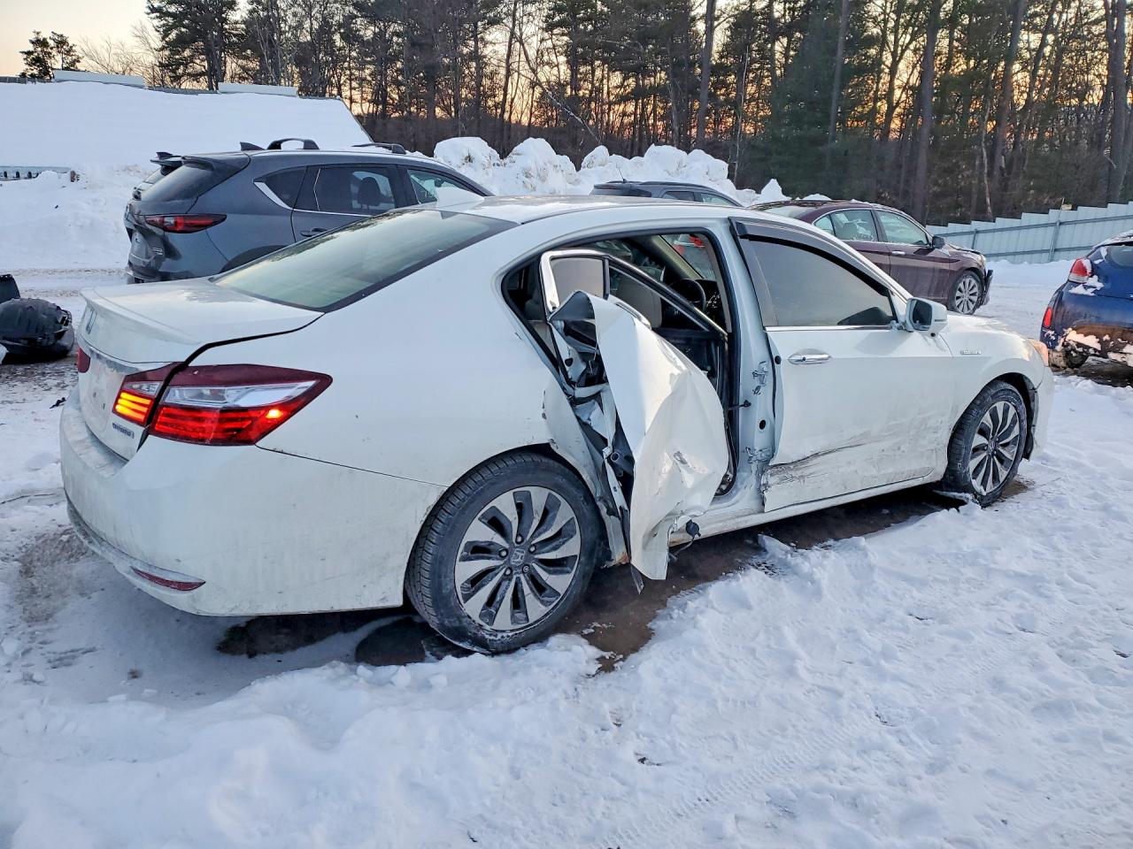 2017 HONDA ACCORD HYBRID EXL photo 5