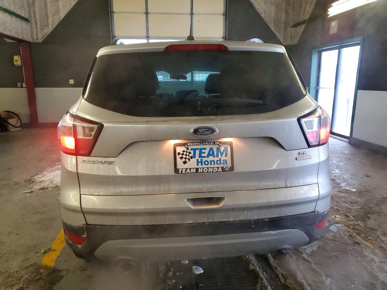 2017 FORD ESCAPE SE photo 6